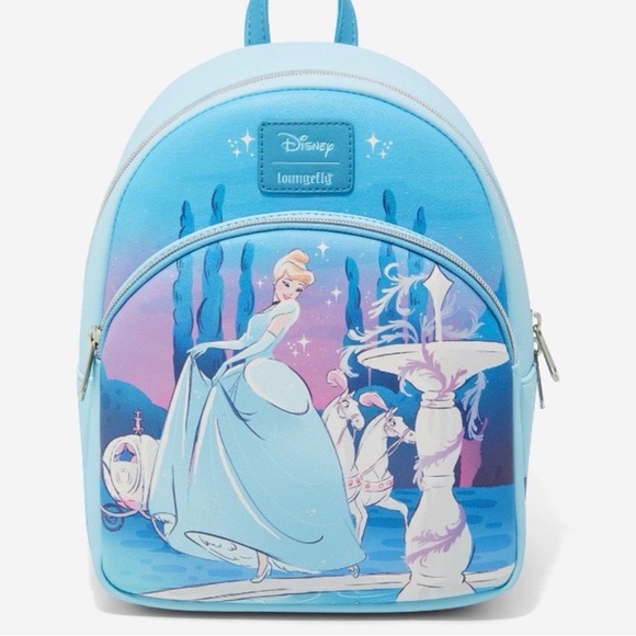 New Loungefly Disney Combo Backpack + Ears Headban Cinderella Castle. - Picture 3 of 11